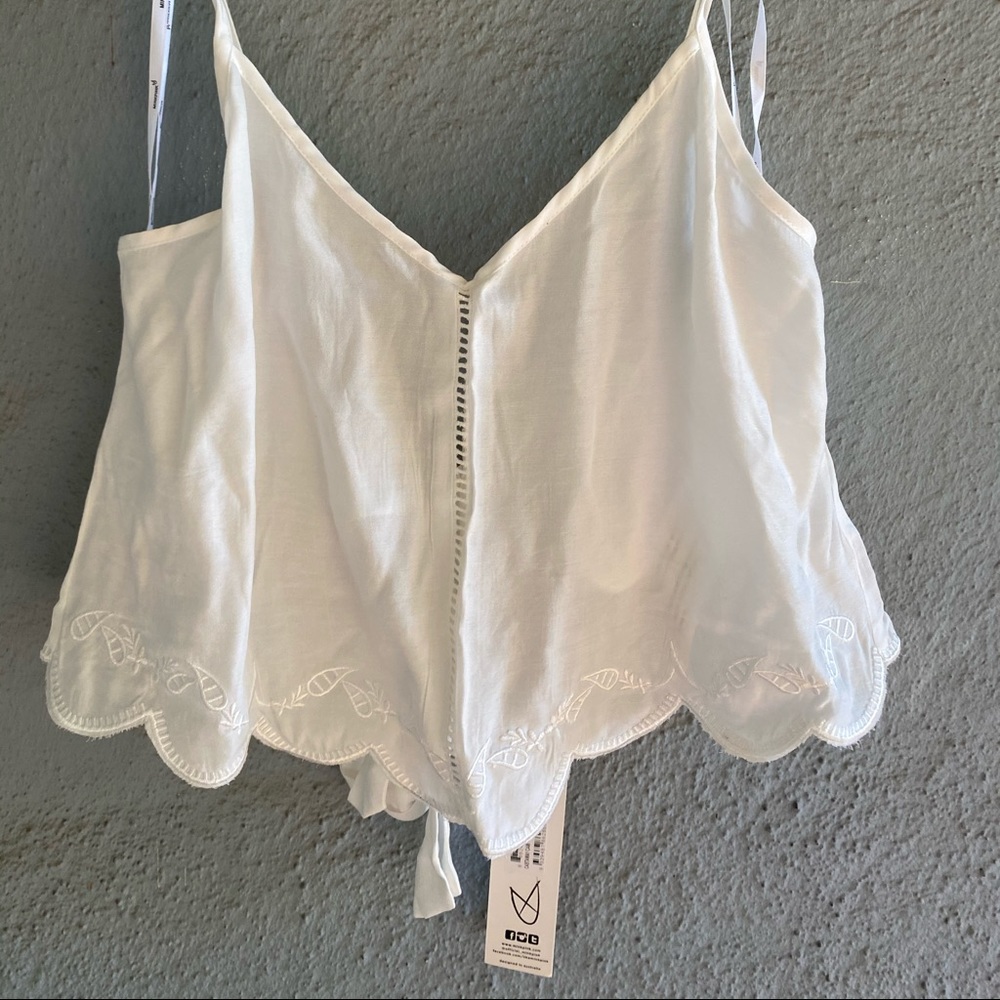 NWT MINK PINK Castaway Cami Eyelet Crop Top HP | White Medium - Picture 9 of 13